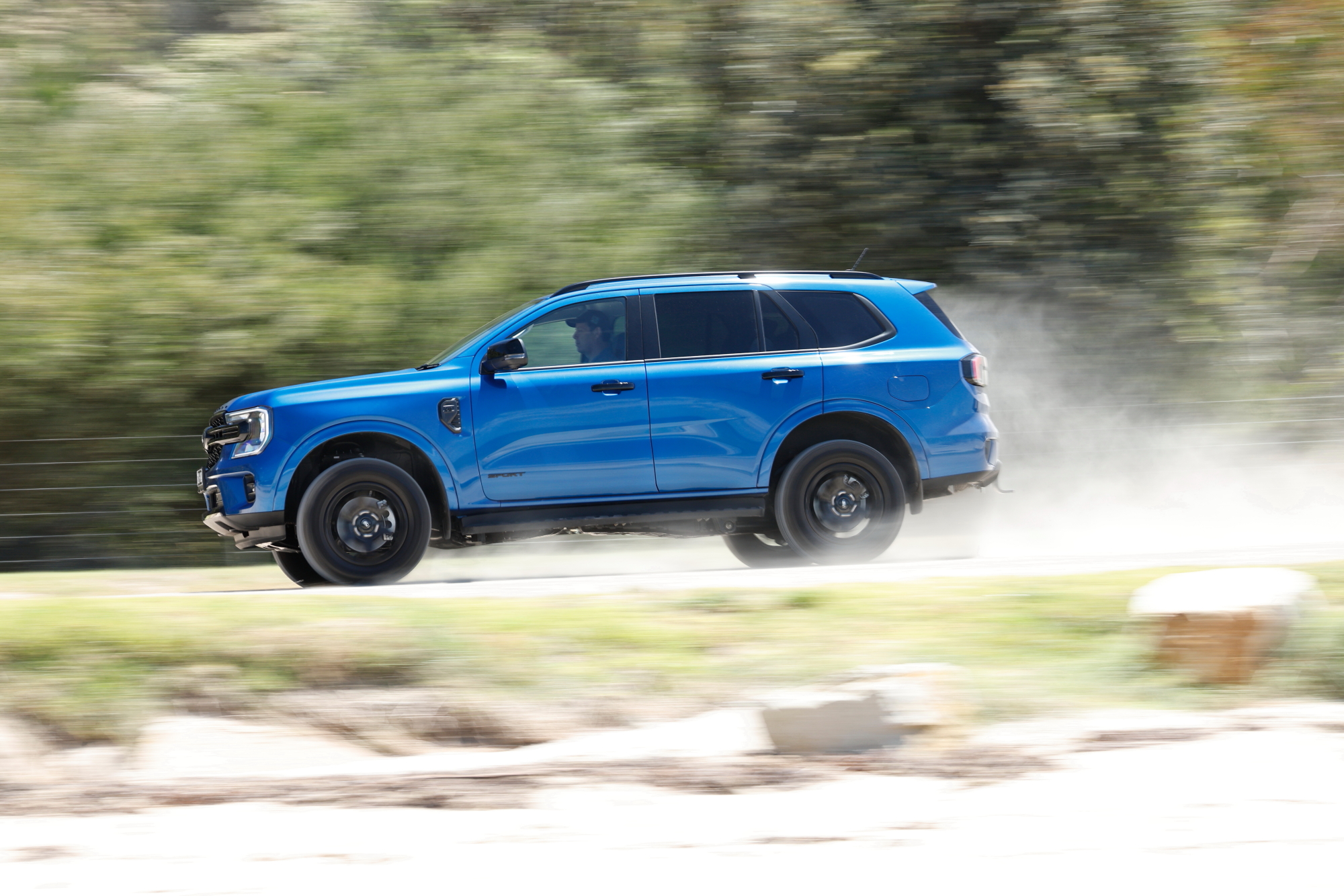 Toyota Prado Landcruiser in motion side view