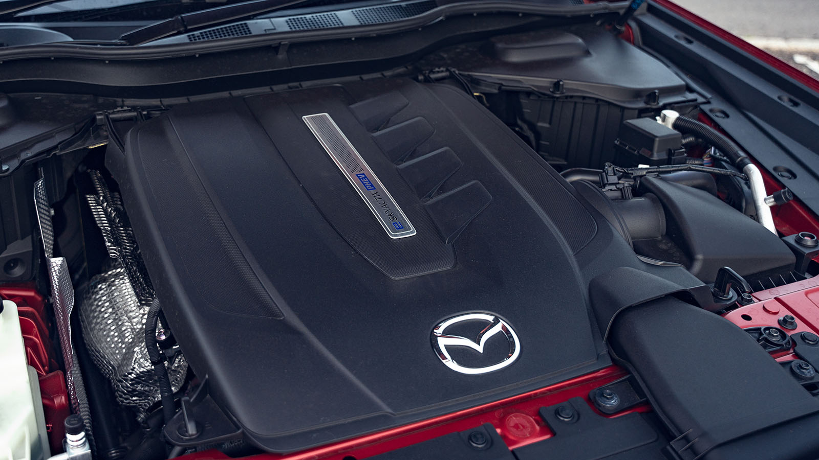 Mazda-CX60-phev-engine.jpg